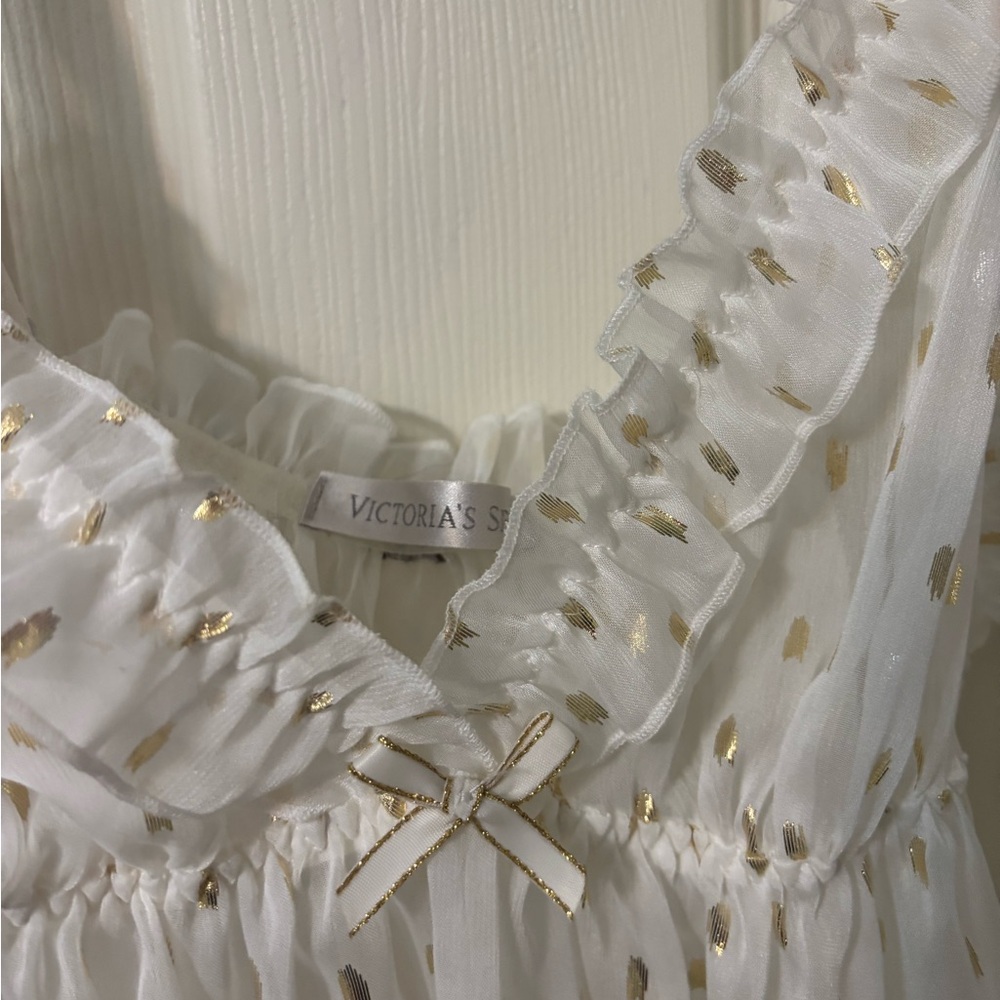 Victoria's Secret Lingerie, White See Through with Gold Accents and Panties - Picture 5 of 8